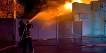 Новини України: Відключення електроенергії у четвер будуть в Україні такими ж, як і нині