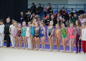 Понад 1300 юних гімнасток змагаються в Ужгороді на ювілейному турнірі «Карпатія 2025» (ФОТО)