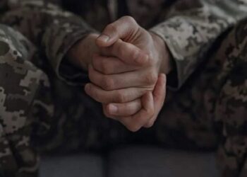 Суд в Ужгороді “покарав” заступника комбата, який за хабар повертав військового із СЗЧ, штрафом