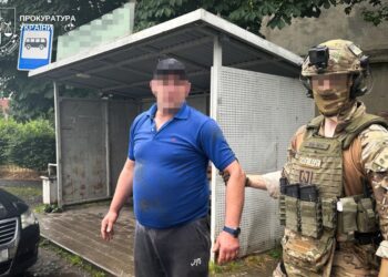 Суд виніс вирок мукачівцю, який продавав наркотики просто «з рук у руки» (ФОТО)