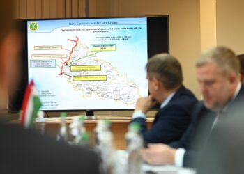 Три країни об’єдналися на кордоні: Керівники митниць України, Словаччини та Угорщини обговорили спільний контроль та модернізацію ППр «Ужгород – Вишнє Нємецьке» –