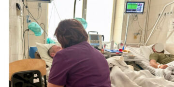 Троє військових із інфарктом за добу: у Закарпатському кардіоцентрі показали, як надають допомогу нашим захисникам