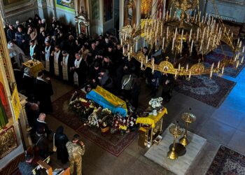 У Мукачеві попрощалися із полеглим на війні з рф захисником Тіберієм Полянським (ФОТО)