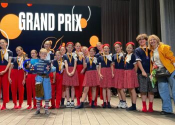 У Мукачеві відбувся яскравий фестиваль сучасної хореографії «Mukachevo dance. Orange Pelican» (ФОТО)