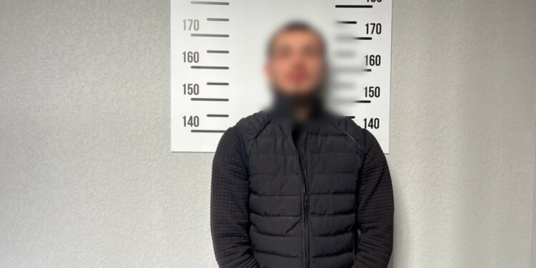 У селі Негрово 20-річний хлопець зарізав дядька під час застілля (ФОТО)