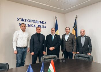 Угорський побратим посилює підтримку: Ужгород відвідав мер Обуда-Бекашмедьєра Ласло Кіш –