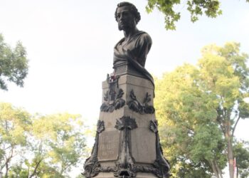 В Одесі сховали пам’ятник Пушкіну. Фото