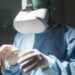 В Україні провели понад 200 операцій із використанням окулярів доповненої реальності. Як це працює?