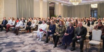 В Ужгороді відзначили 48 митців і працівників культури міської премією (ФОТО)