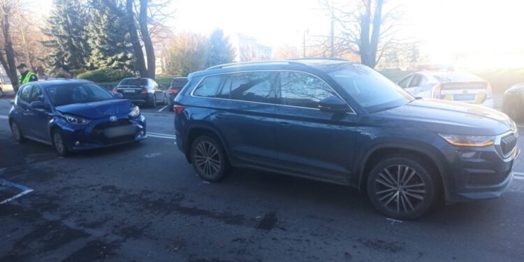 В Ужгороді водій їздив п’яним і спричинив ДТП (ФОТО)