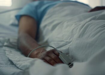 Ветеранам із пораненнями надаватимуть безоплатний довготривалий медичний догляд