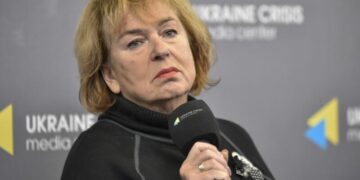 “Війна дає шанс”. Лібанова прогнозує падіння рейтингів влади