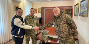 Військовослужбовець Роберт Іванчо активно допомагає військам, які боронять країну