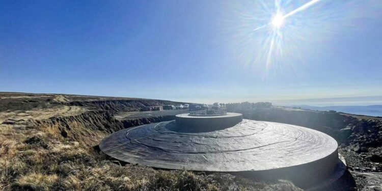 Вітростанції VS природа: на Закарпатті обговорили питання дотримання природоохоронного законодавства на полонині Руна –