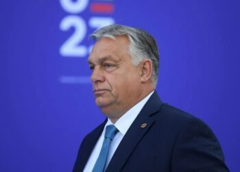 ЗМІ: орбан 28 листопада полетить до путіна в москву