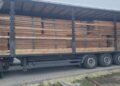 20 кубометрів букових дощок вилучили митники на Закарпатті на кордоні з Румунією — Суспільне Ужгород