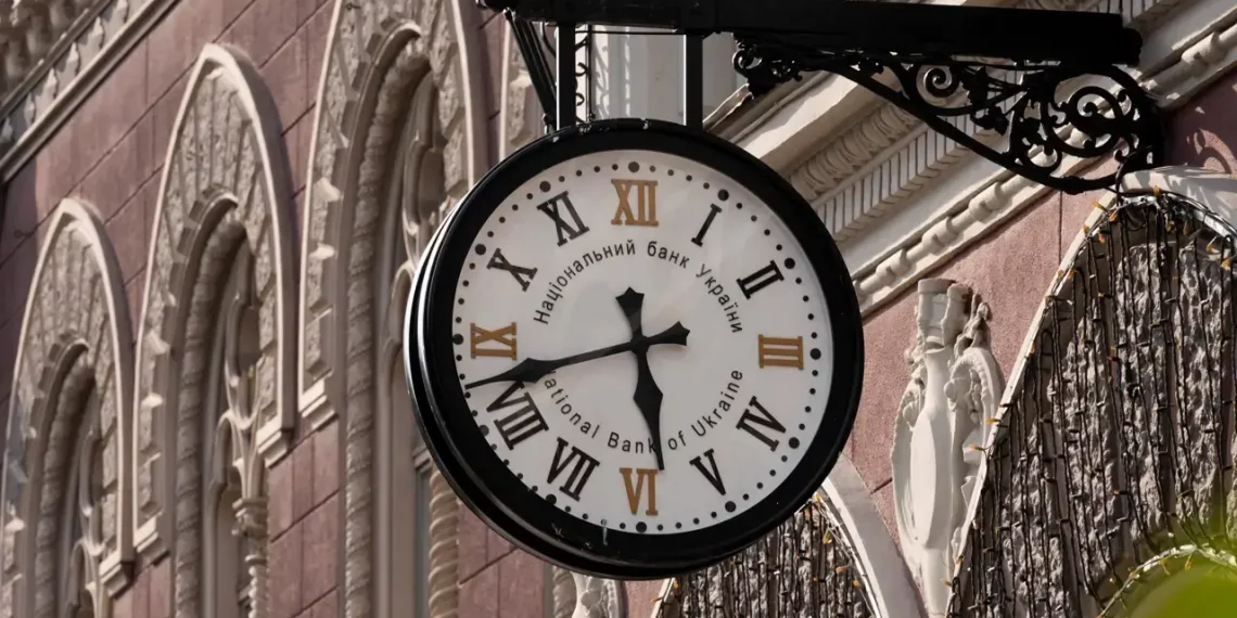 Кого та на скільки оштрафував НБУ в листопаді 2025