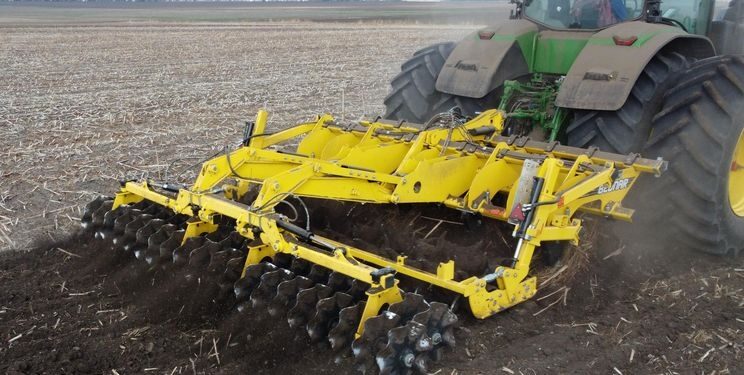 Глибоке рихлення дало фермеру +5 ц/га соняшнику: як працює TERRALAND – Техніка