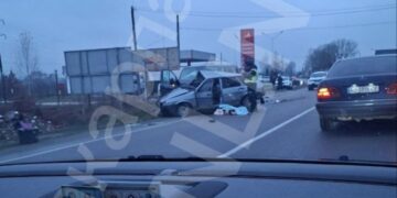 На Хустщині в смертельній ДТП загинула молода дівчина (ФОТО)