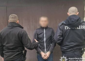 Житель Тячівщини викрав «Mitsubishi Lancer» і сховав у лісі (ФОТО)